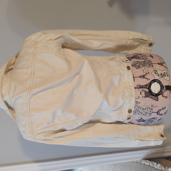 White Jean jacket - Picture 2 of 3